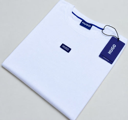 Playera Hugo parche azul