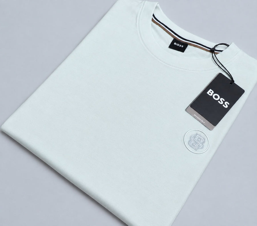 Playera Boss parche circular menta