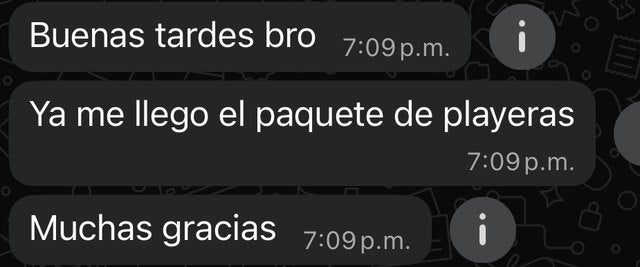 Cliente confirma que le llegó el paquete de playeras
